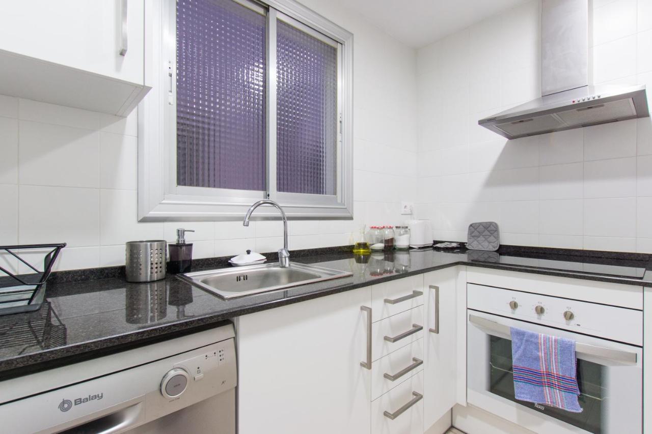 Charm Apartment Sagrada Familia Барселона Екстериор снимка